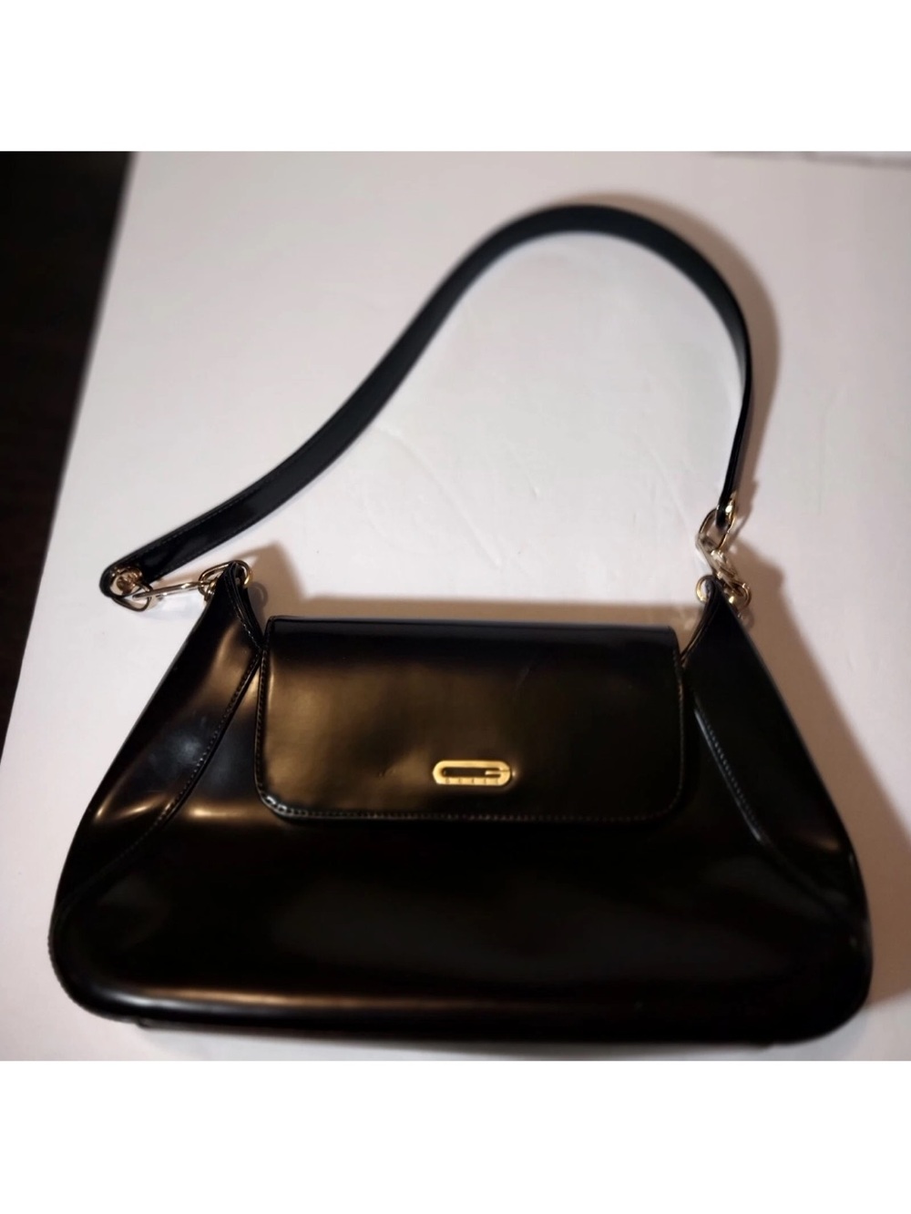 Black Vintage Guess Purse